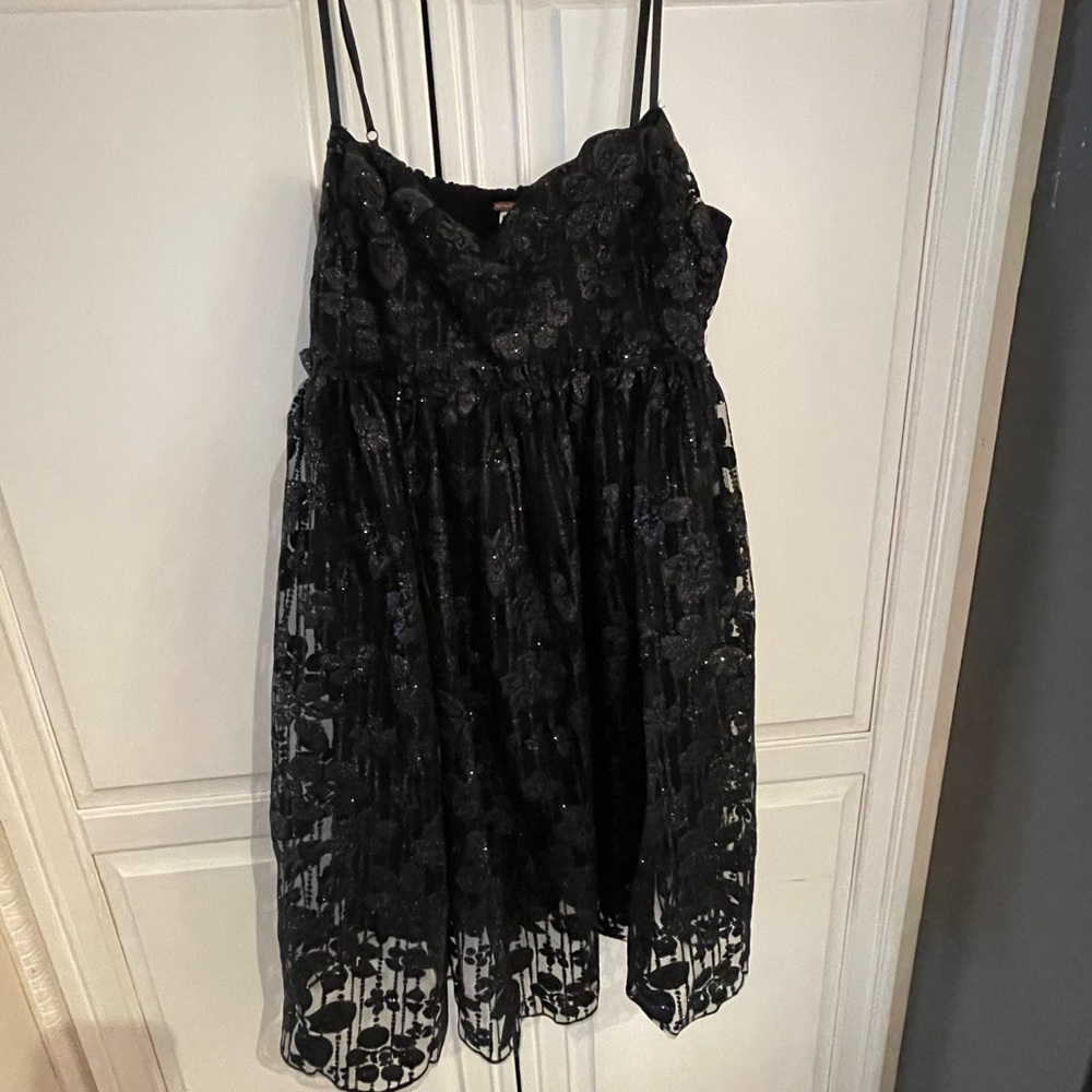 NWOT Free People Black Sparkly Lace Formal Dress - Picture 2 of 5